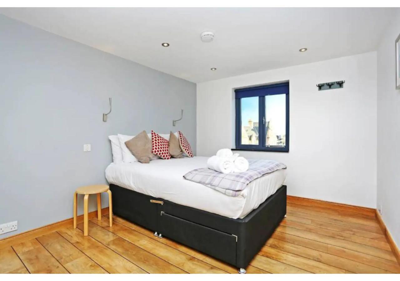 Altido Cosy 2-Bed Apt In The Old Town With Mezzanine Daire Edinburgh Dış mekan fotoğraf